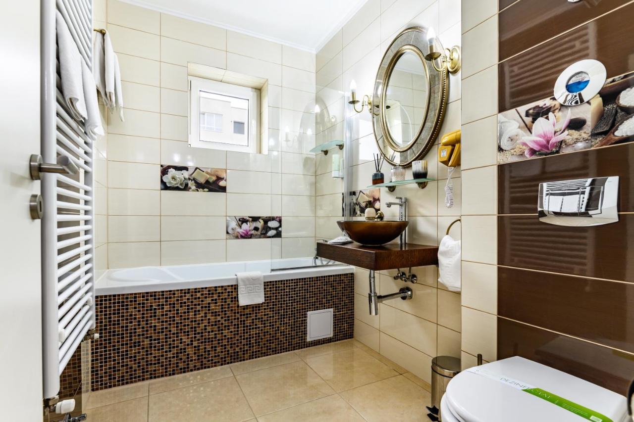 Luxury Apartment Avantgarden 3 Brasov Ngoại thất bức ảnh