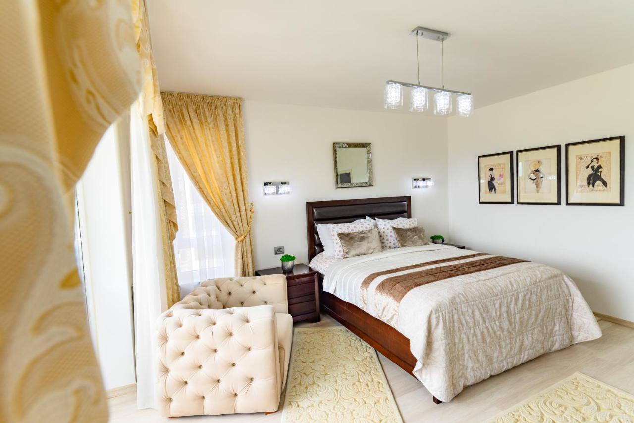 Luxury Apartment Avantgarden 3 Brasov Ngoại thất bức ảnh